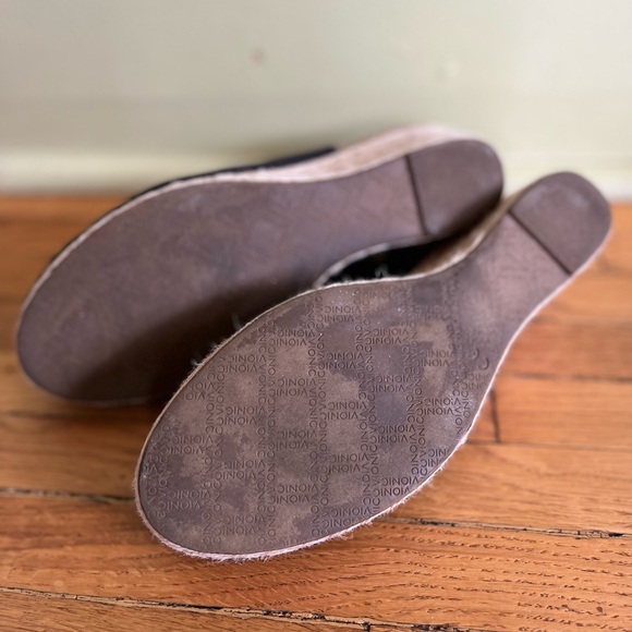 Vionic wedge sling-backs, size 8.5 - Picture 2 of 3